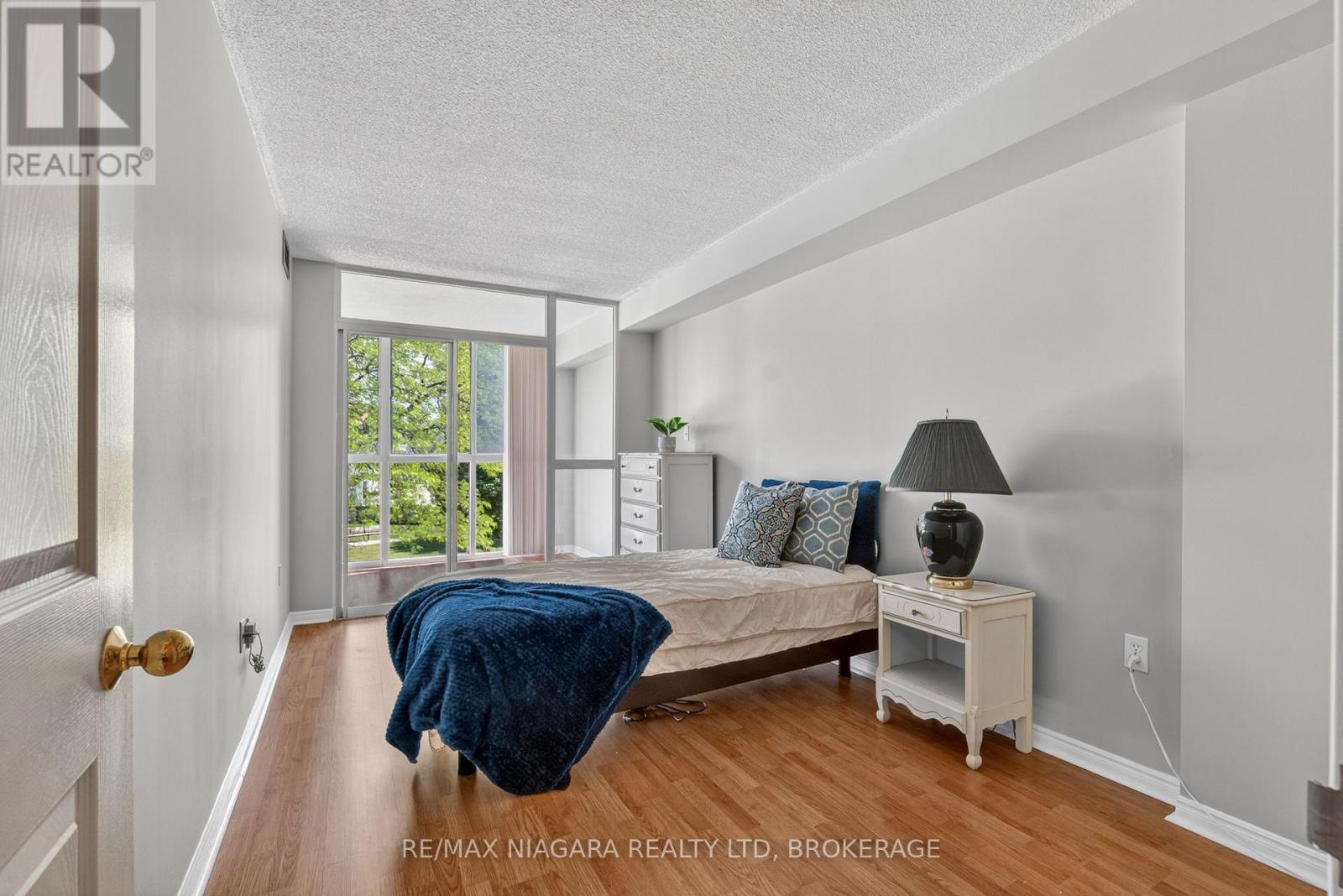 #204 162 MARTINDALE ROAD - 24