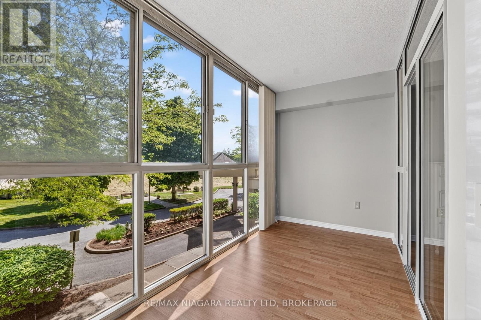 #204 162 MARTINDALE ROAD - 26