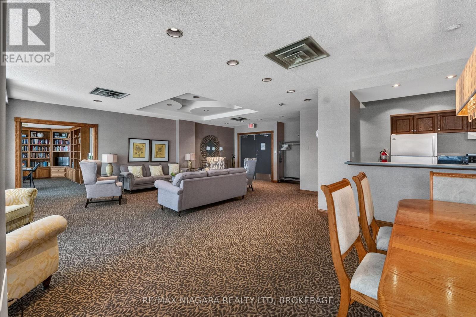 #204 162 MARTINDALE ROAD - 30