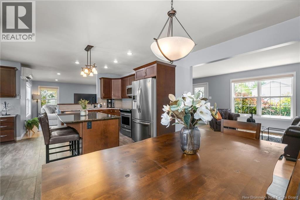 613 Clarence-Cormier Street - 14