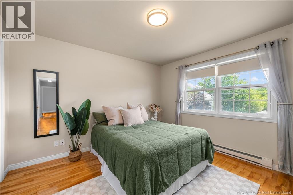 613 Clarence-Cormier Street - 31
