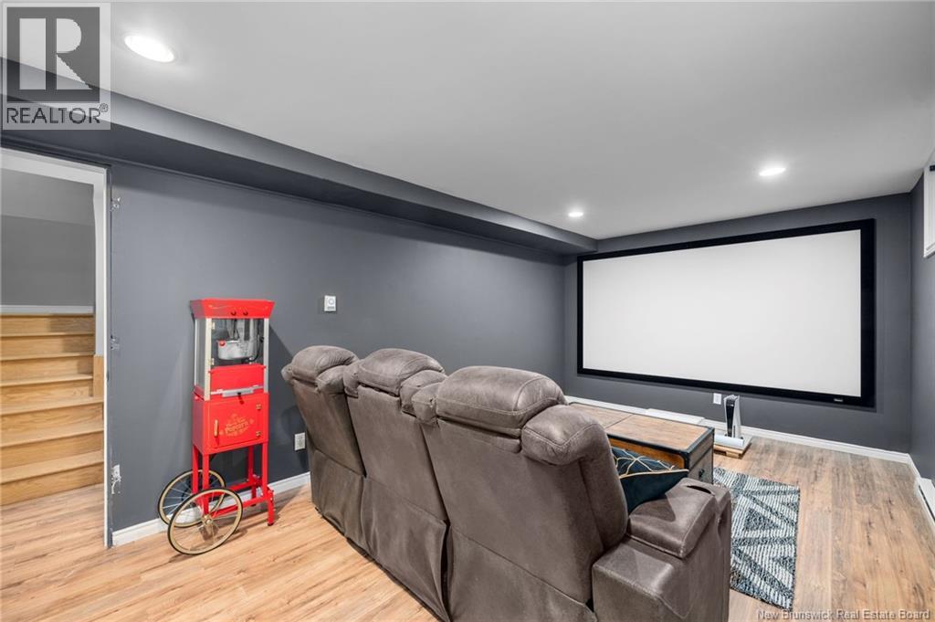 613 Clarence-Cormier Street - 40