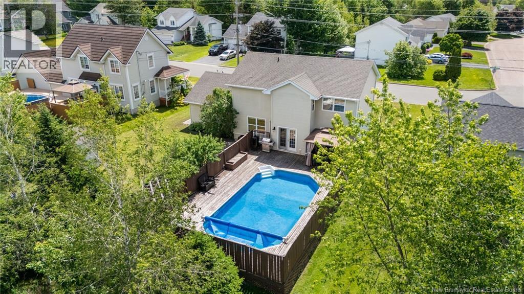 613 Clarence-Cormier Street - 43