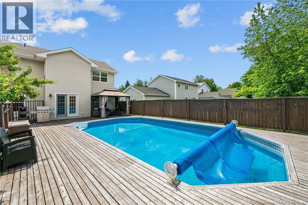 613 Clarence-Cormier Street - 45