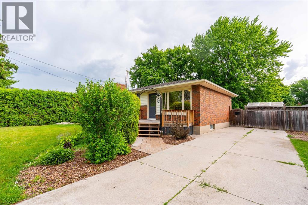 372 VROOM STREET - 2