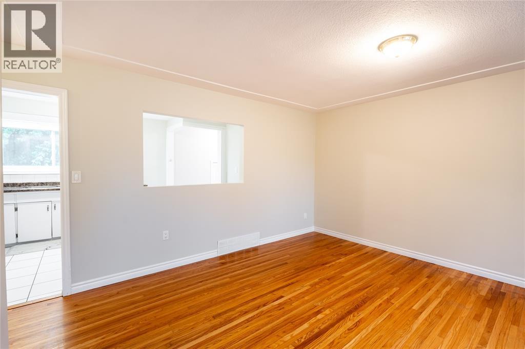 372 VROOM STREET - 4
