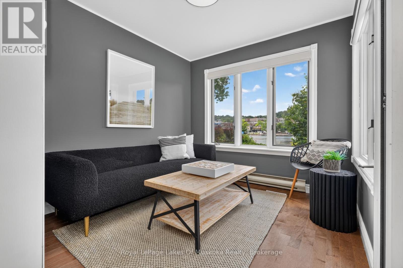 19 JOHN STREET - 15