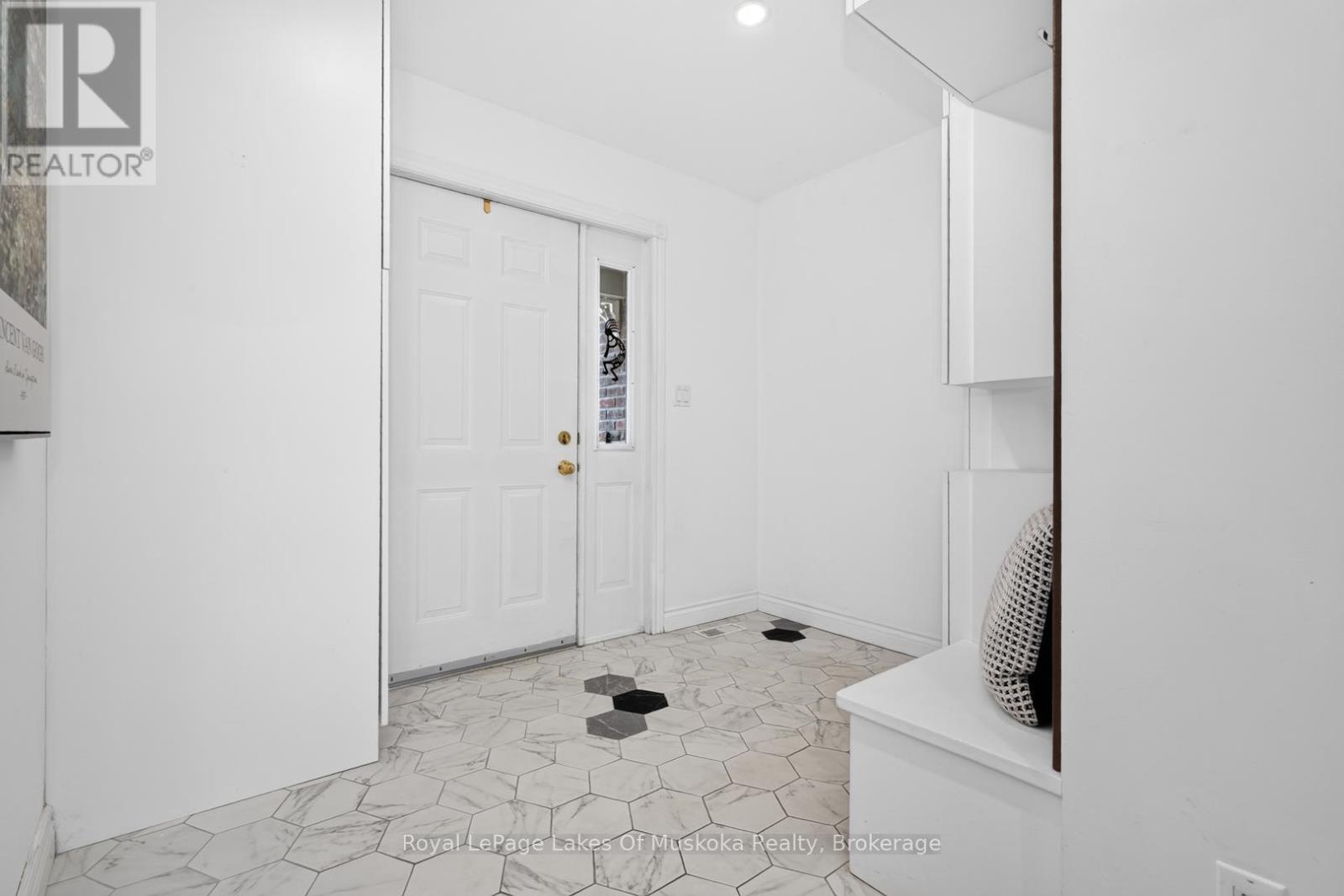 19 JOHN STREET - 5