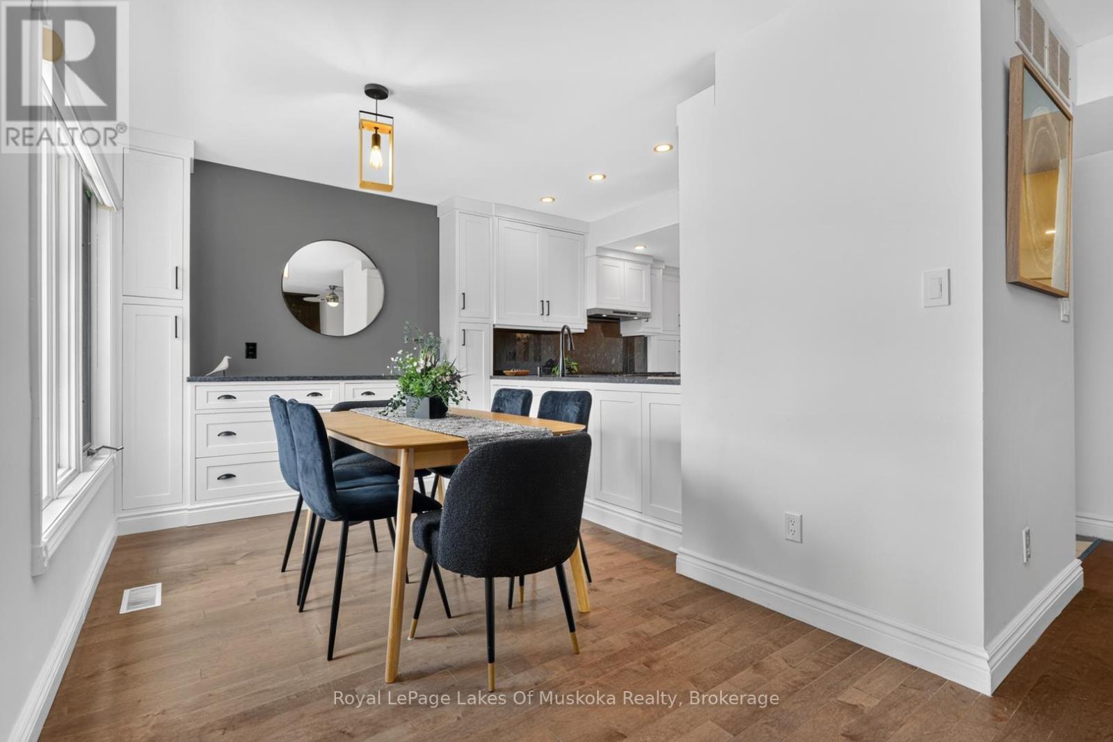 19 JOHN STREET - 9