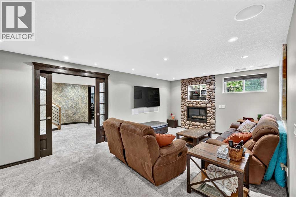 15 Douglas Glen Heights SE — photo 35