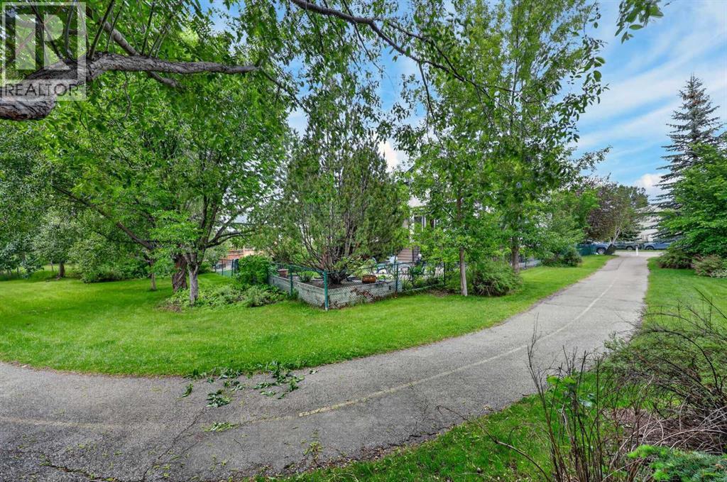15 Douglas Glen Heights SE — photo 45
