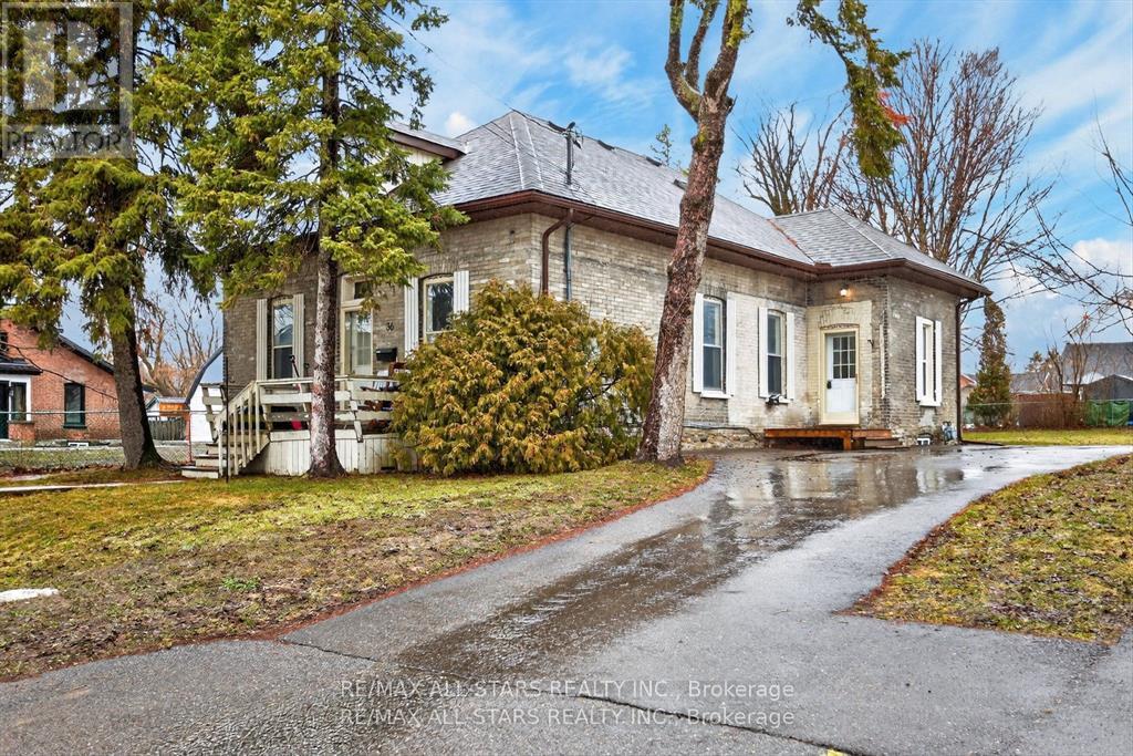36 CAROLINE STREET - 1