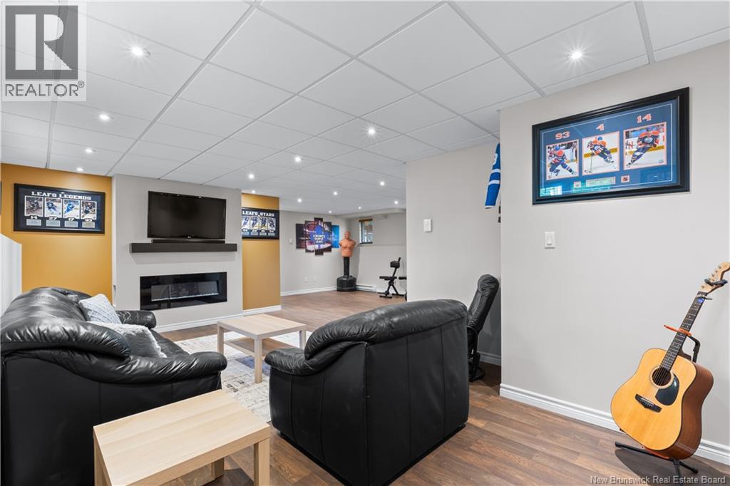 253 Chatellerault Street - Image 25