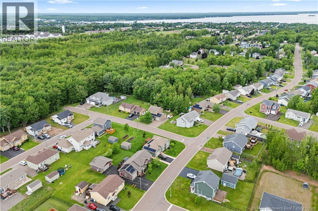 253 Chatellerault Street - Image 36