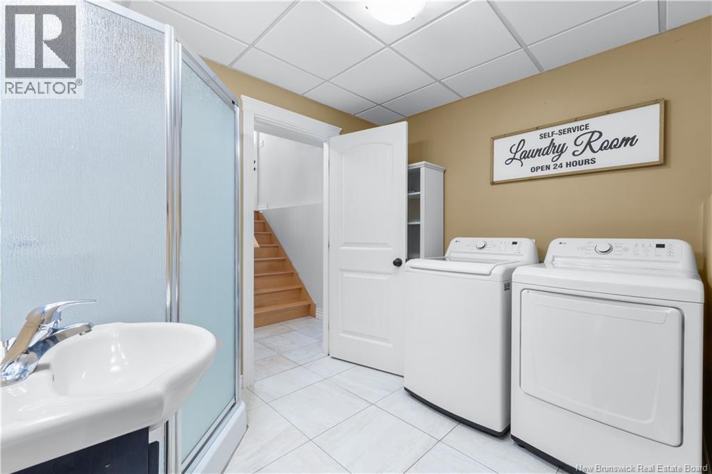 253 Chatellerault Street - Image 23