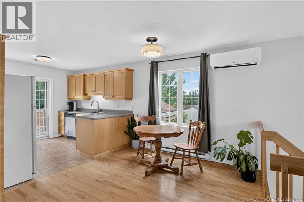 225 Thomas Street - 12