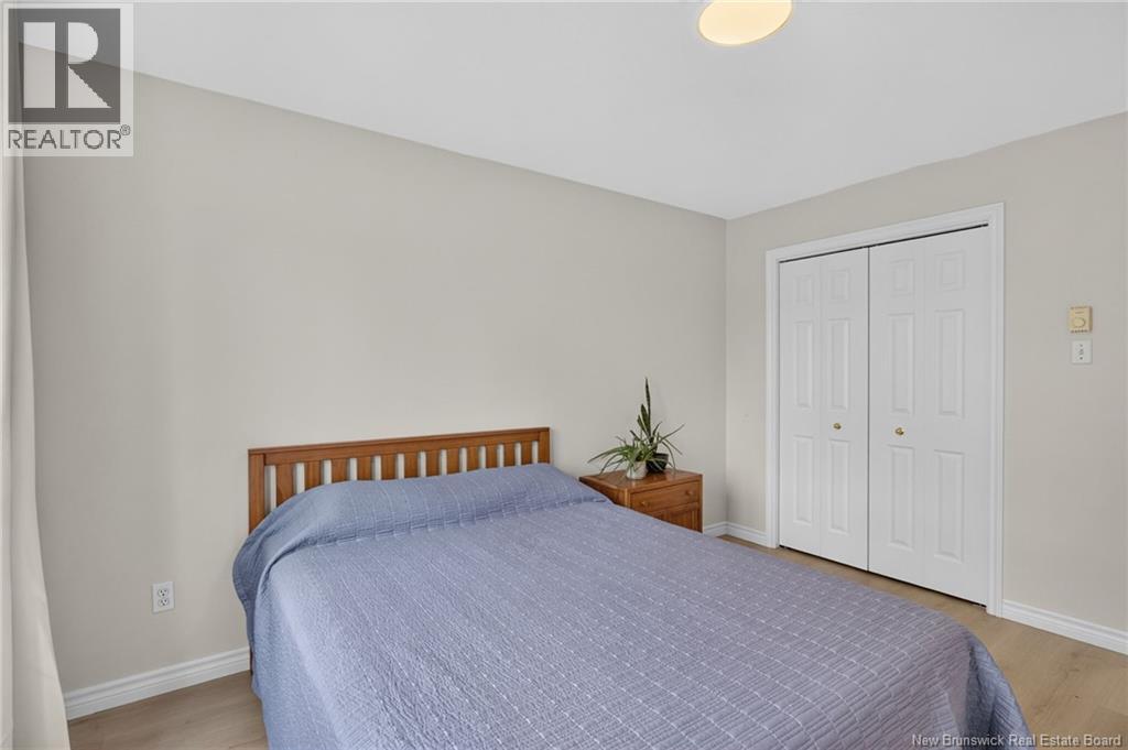 225 Thomas Street - 27