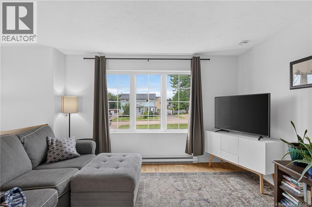 225 Thomas Street - 9