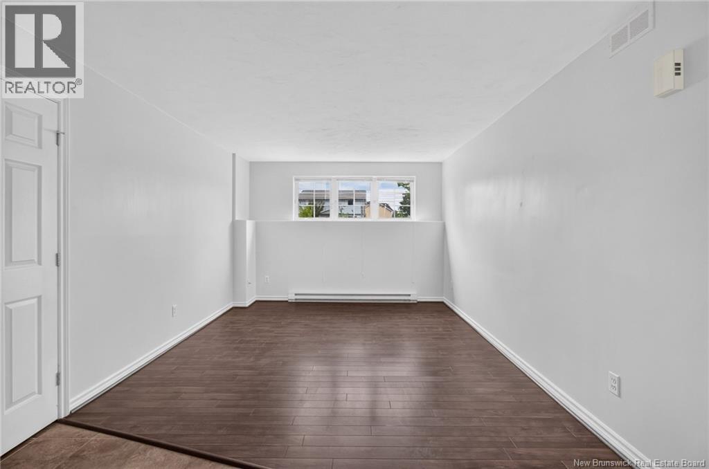 225 Thomas Street - 32