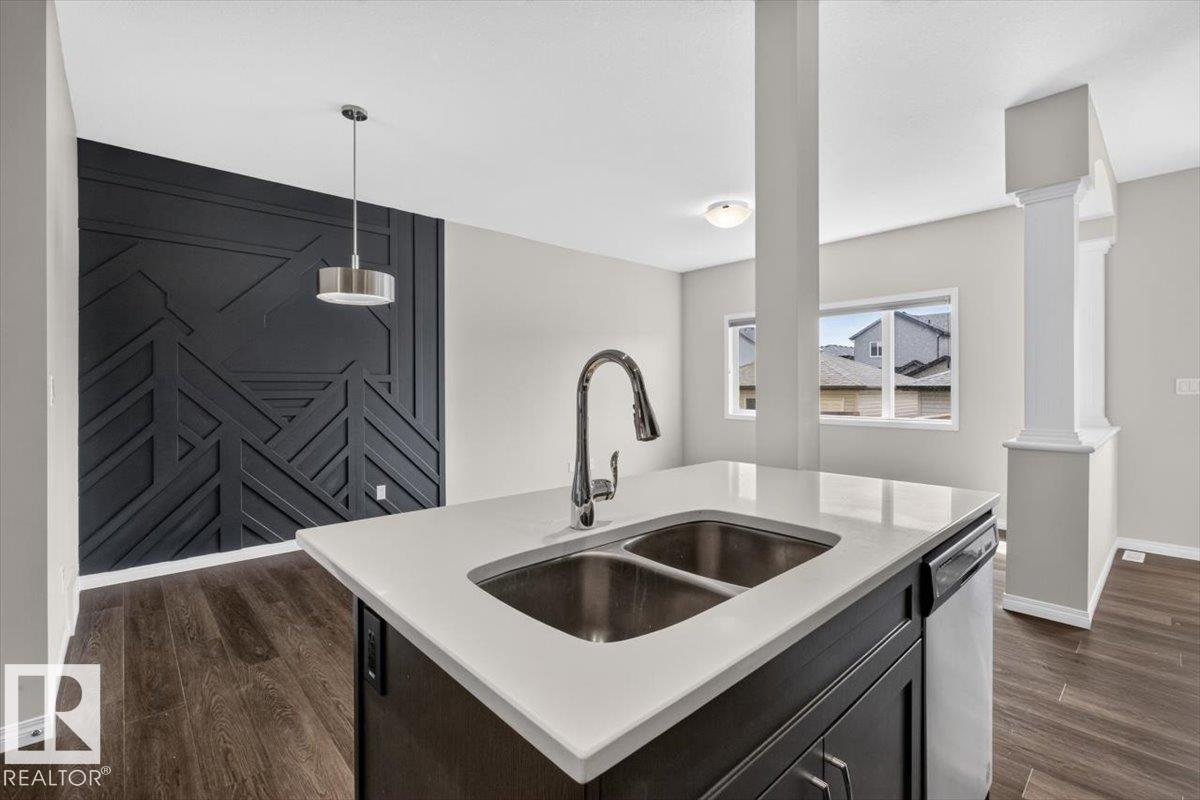 2144 51 ST SW - 10