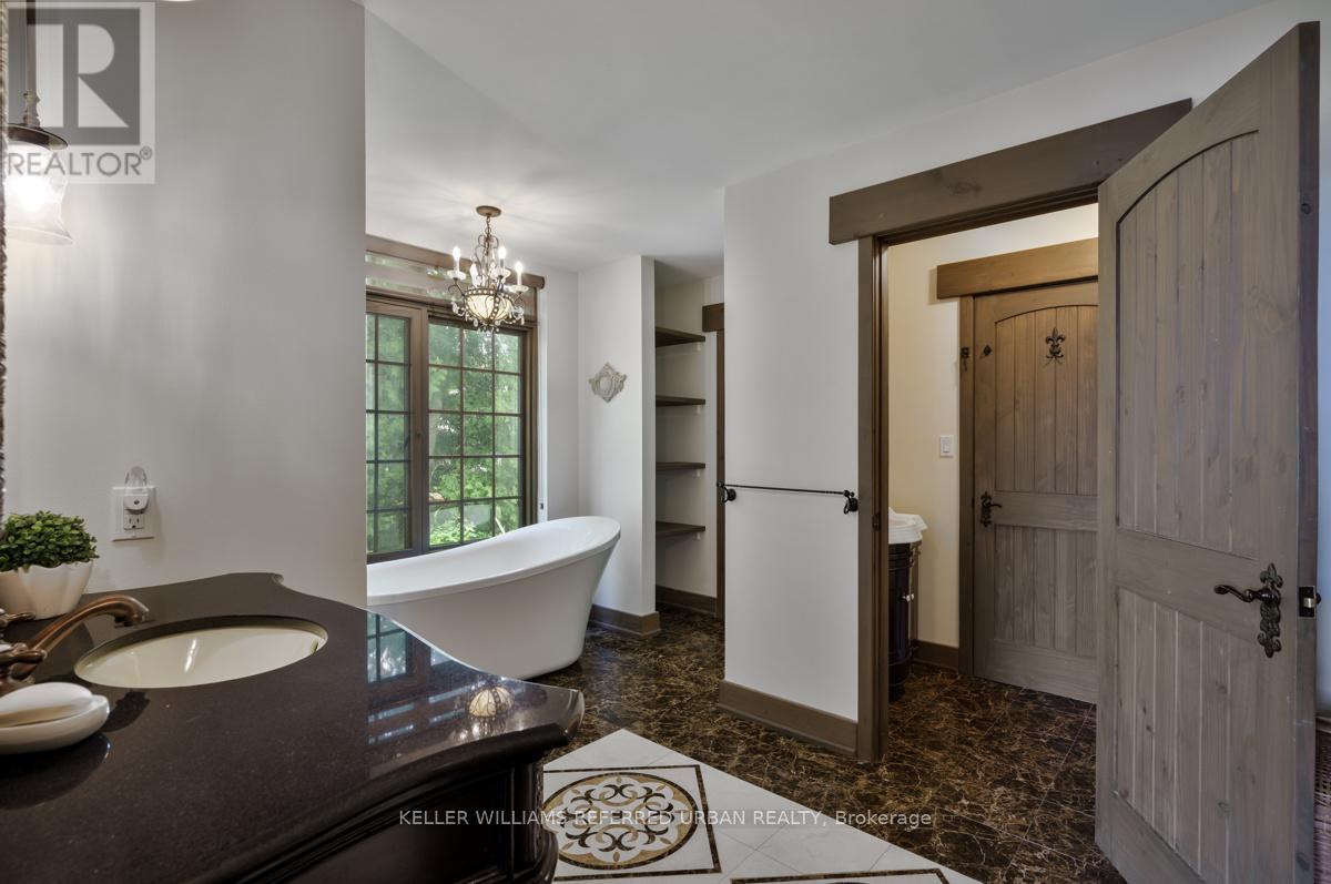 24960 THORAH PARK BOULEVARD - 28
