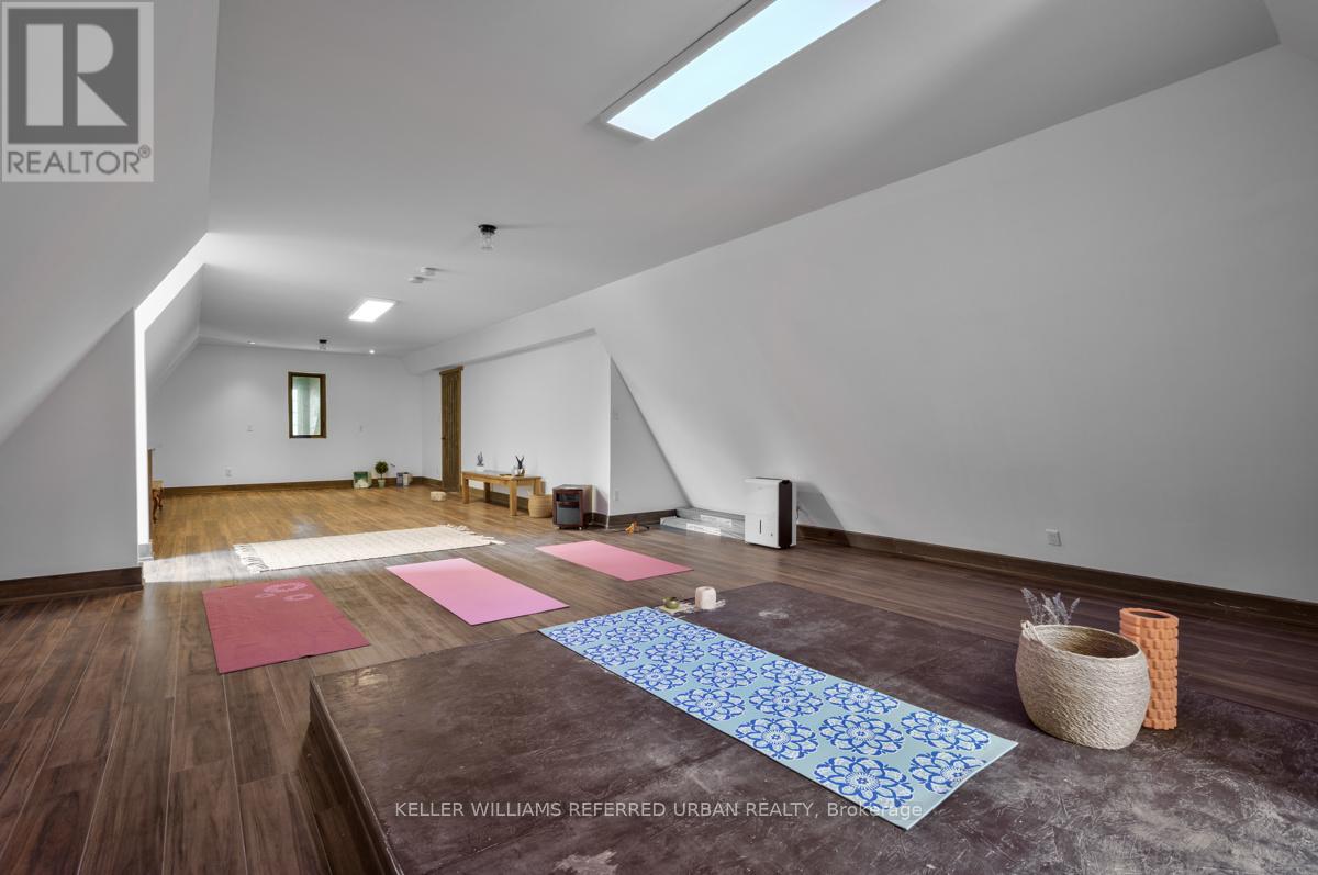 24960 THORAH PARK BOULEVARD - 44