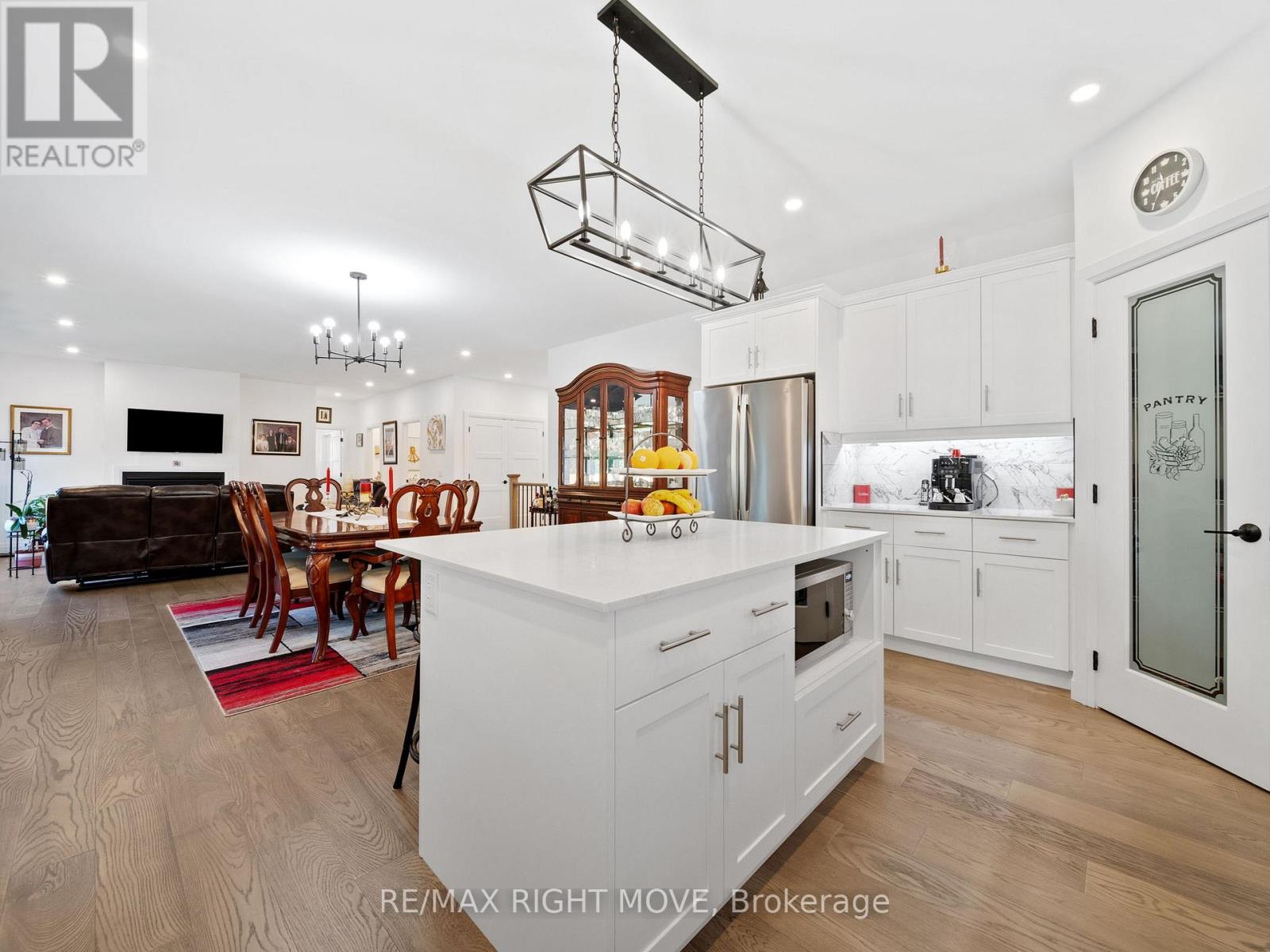 22 BELLEHUMEUR ROAD - 16