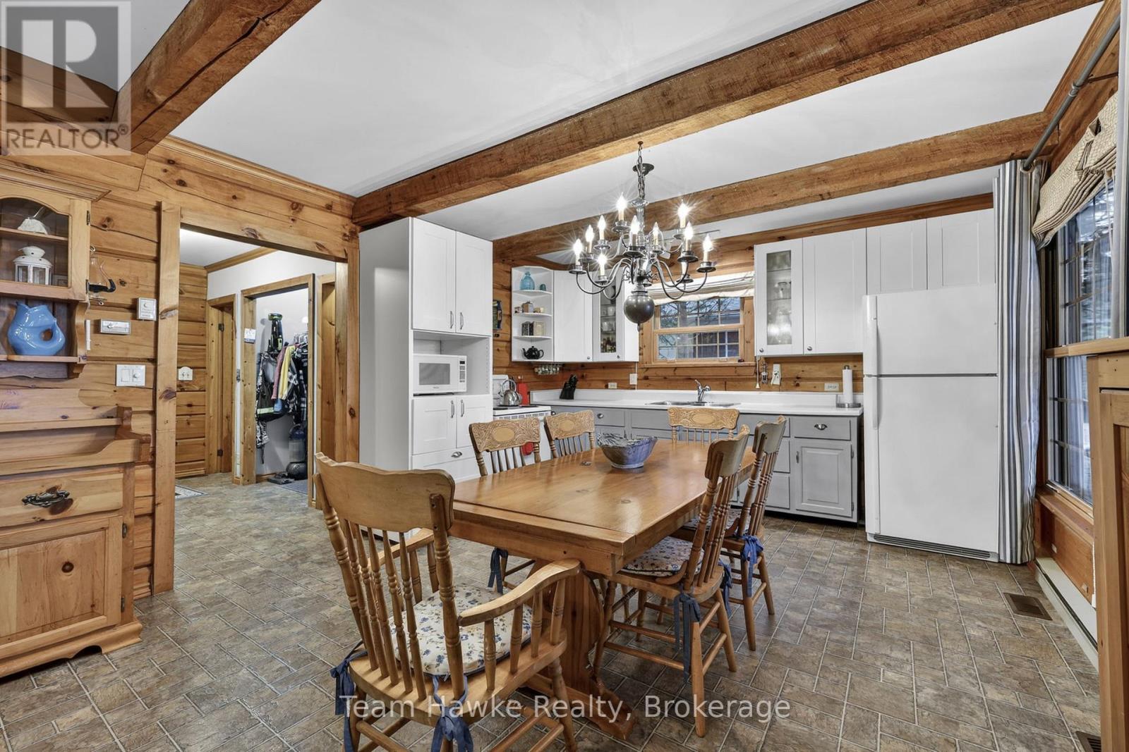 698 TINY BEACHES ROAD S - 10