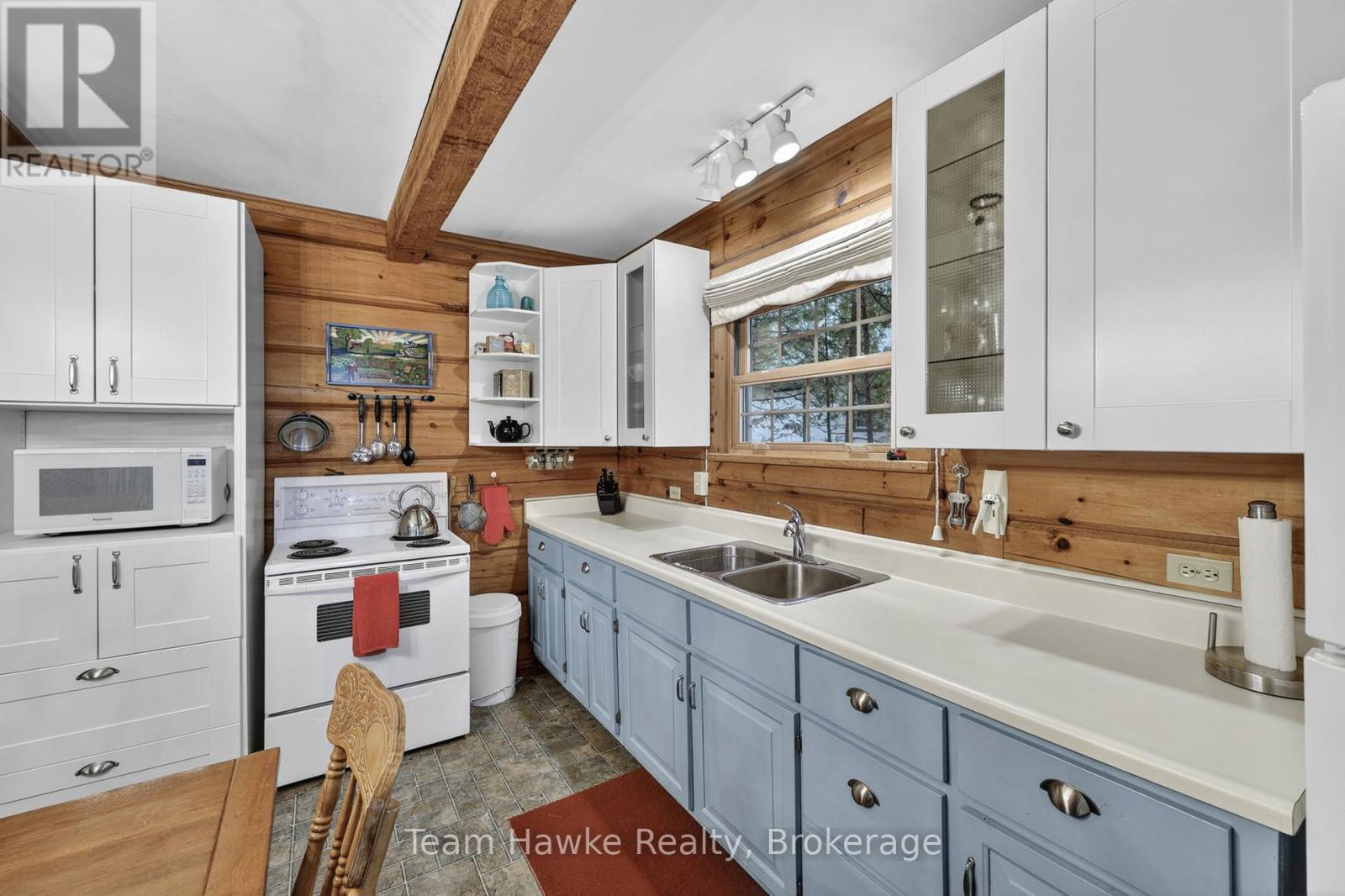 698 TINY BEACHES ROAD S - 13