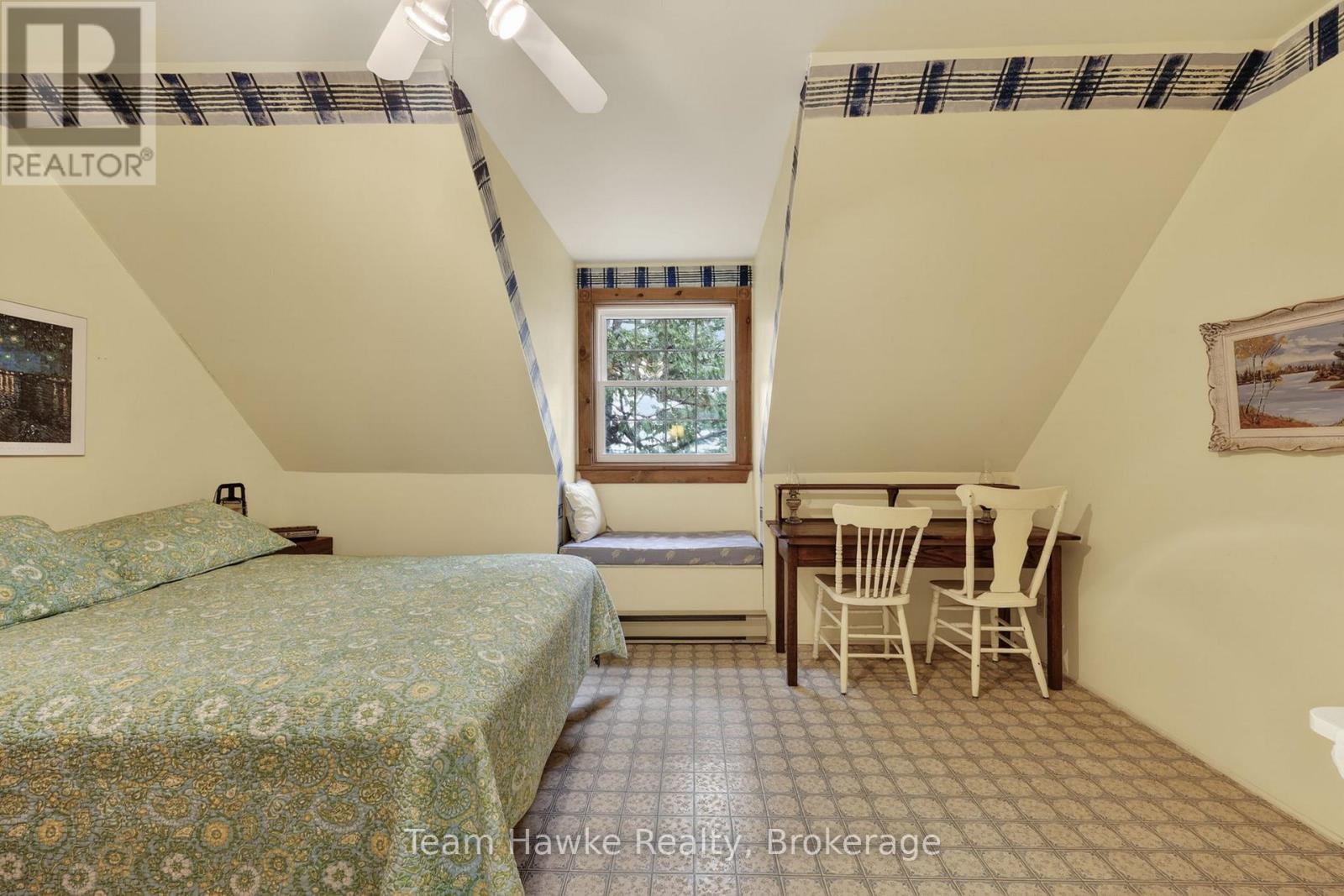 698 TINY BEACHES ROAD S - 21