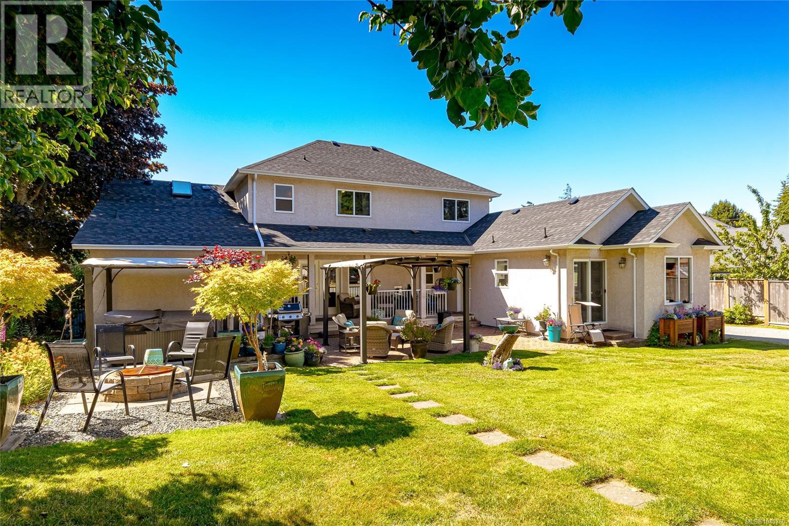 6810 West Coast Rd, Sooke