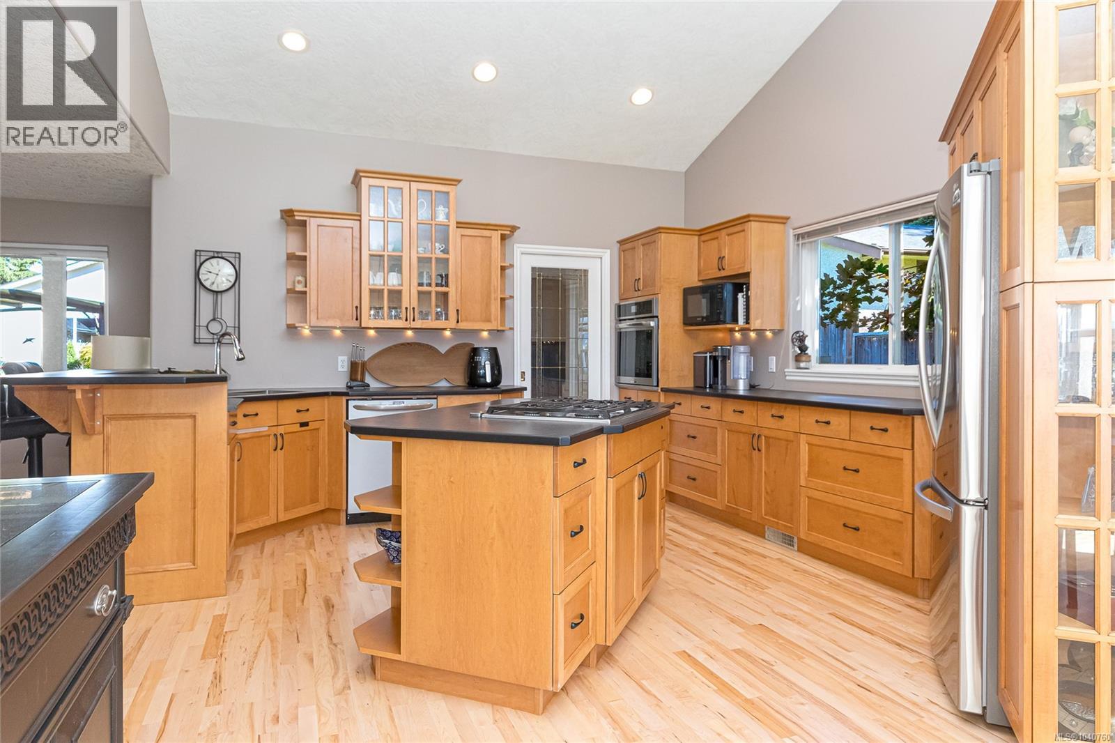 6810 West Coast Rd, Sooke