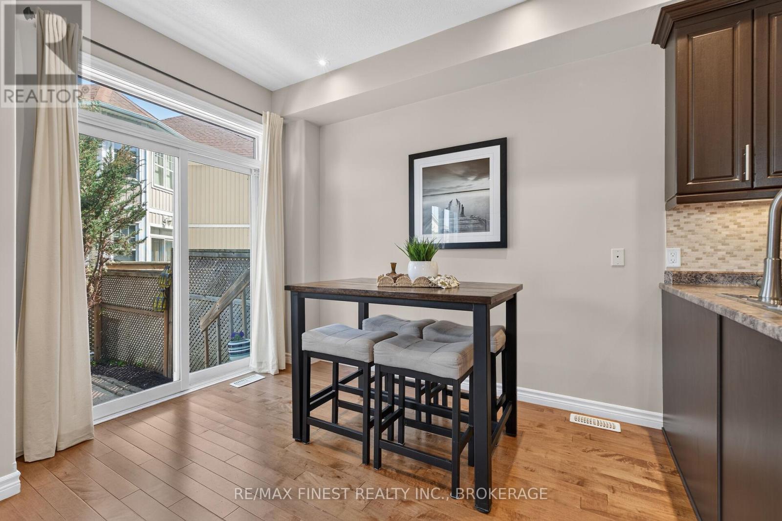 767 NEWMARKET LANE - 12