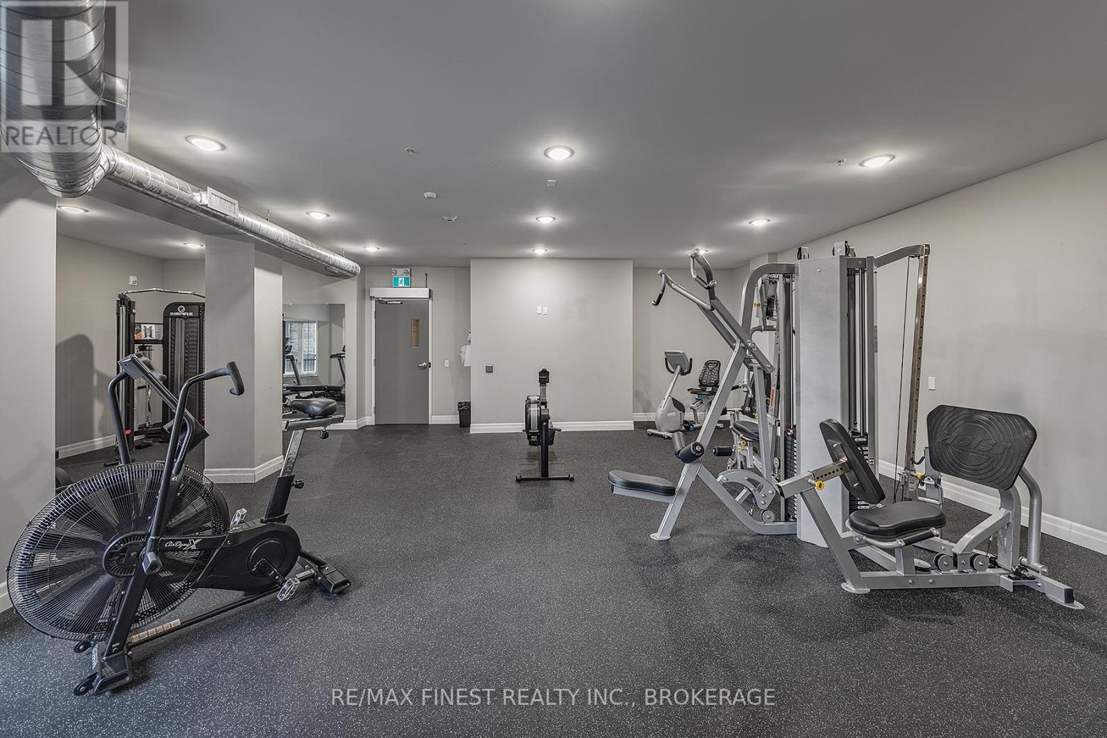 #308 501 FRONTENAC STREET - 16