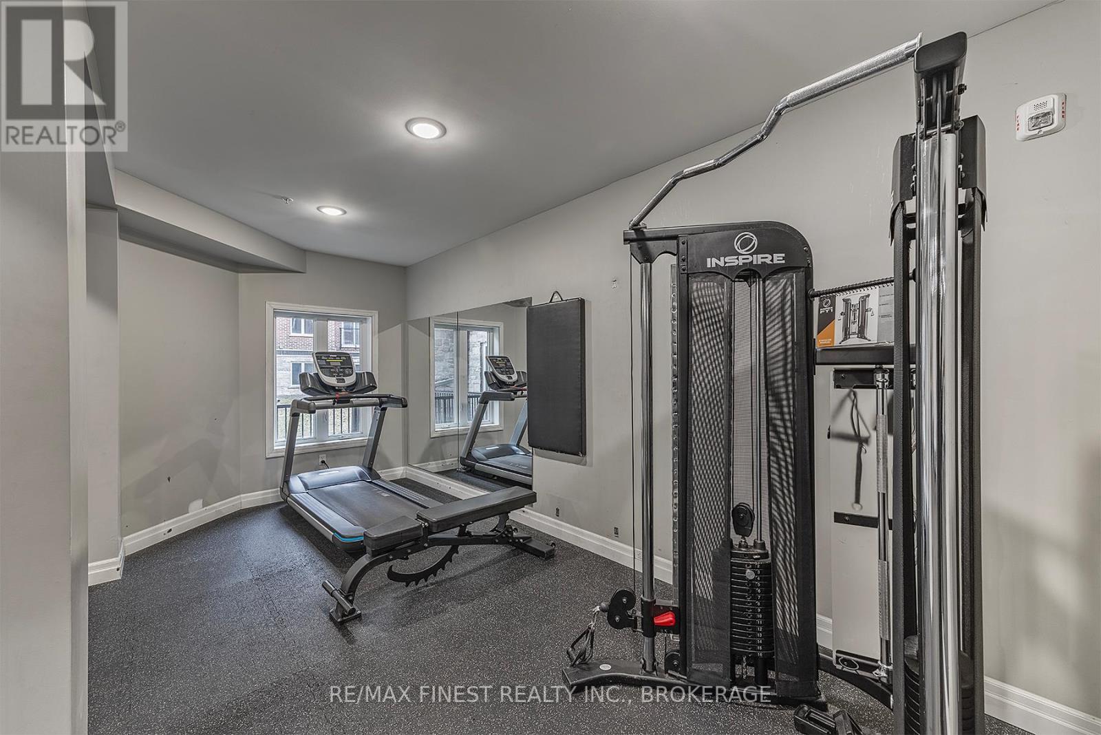 #308 501 FRONTENAC STREET - 17
