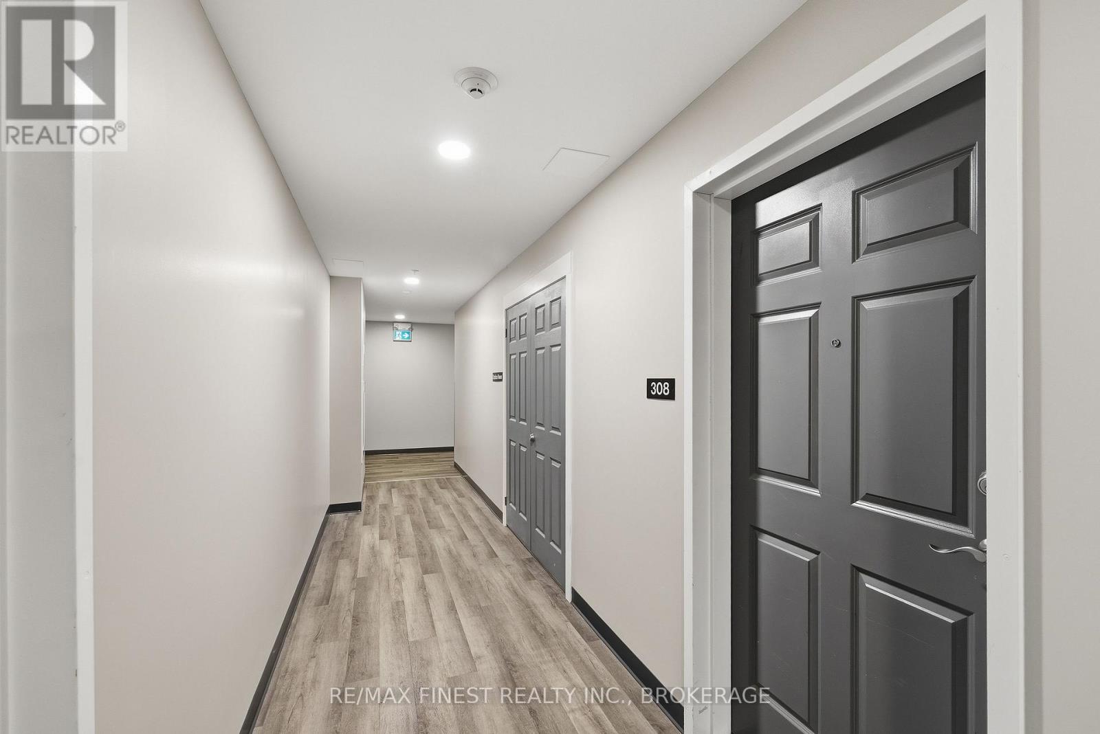 #308 501 FRONTENAC STREET - 22