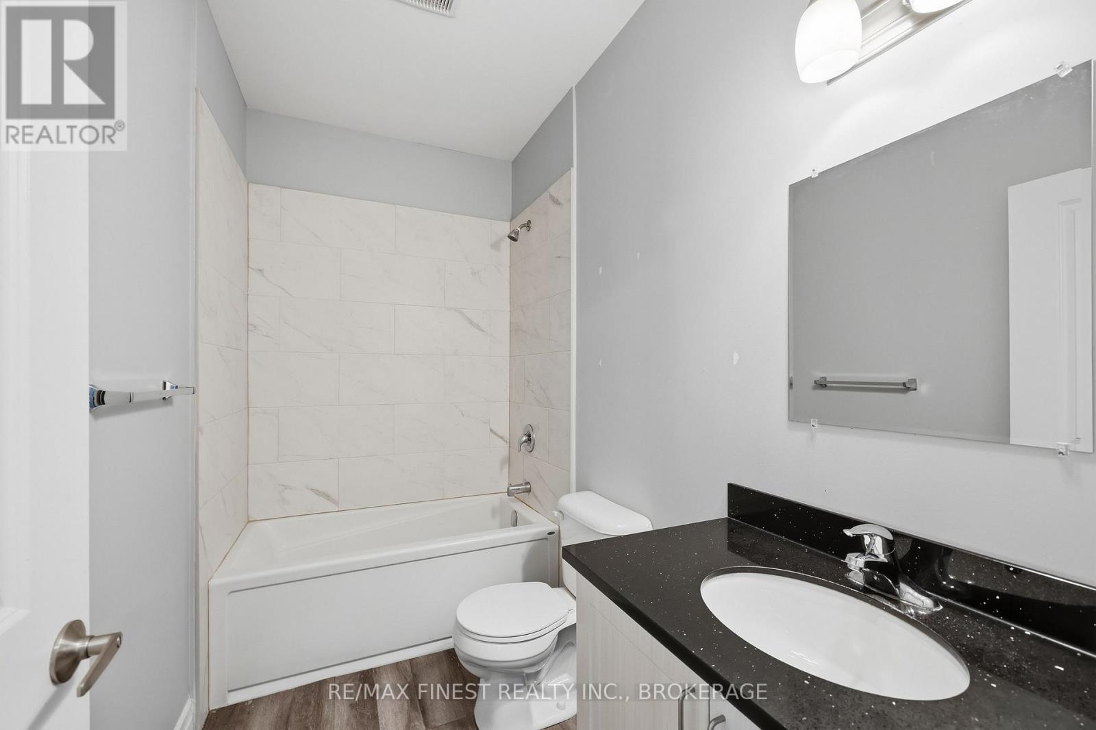 #308 501 FRONTENAC STREET - 37