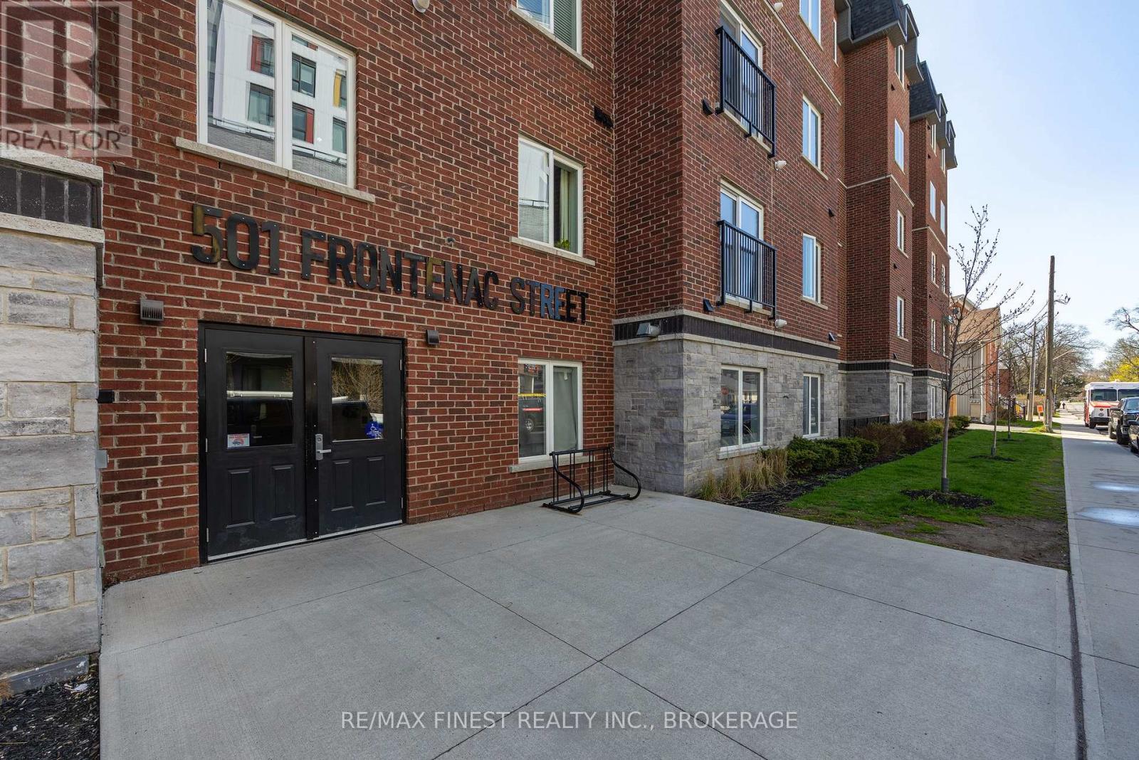 #308 501 FRONTENAC STREET - 4