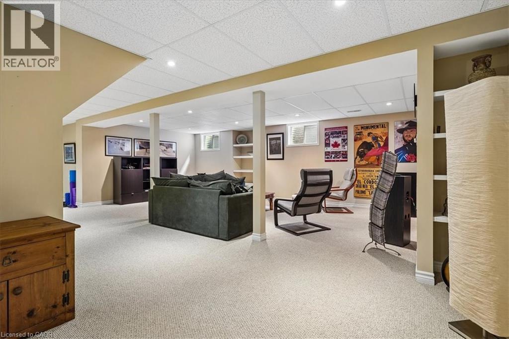 1277 OLD BRIDLE Path - 23
