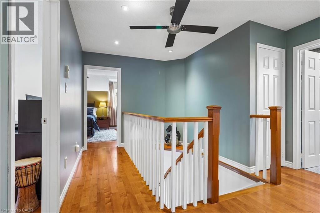 1277 OLD BRIDLE Path - 12
