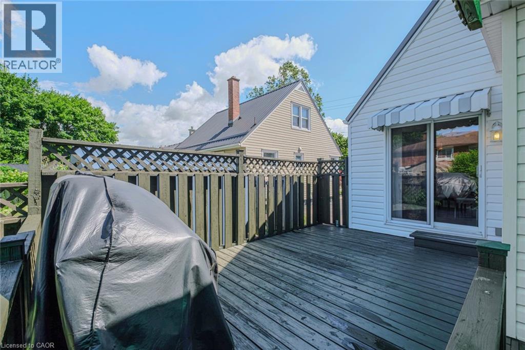 2-bedroom home for sale at 124 ORCHARD Avenue, Simcoe ON · photo 43 of 47