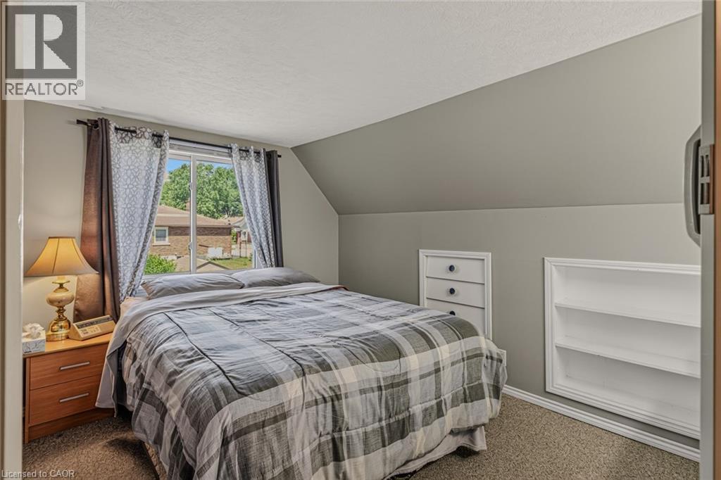 2-bedroom home for sale at 124 ORCHARD Avenue, Simcoe ON · photo 24 of 47