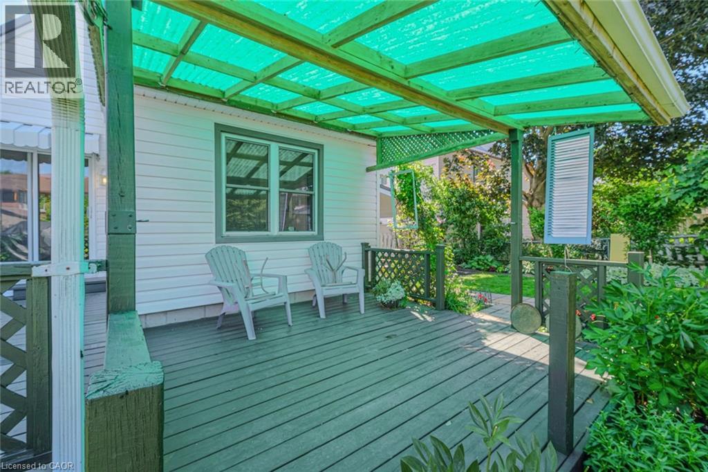 2-bedroom home for sale at 124 ORCHARD Avenue, Simcoe ON · photo 42 of 47