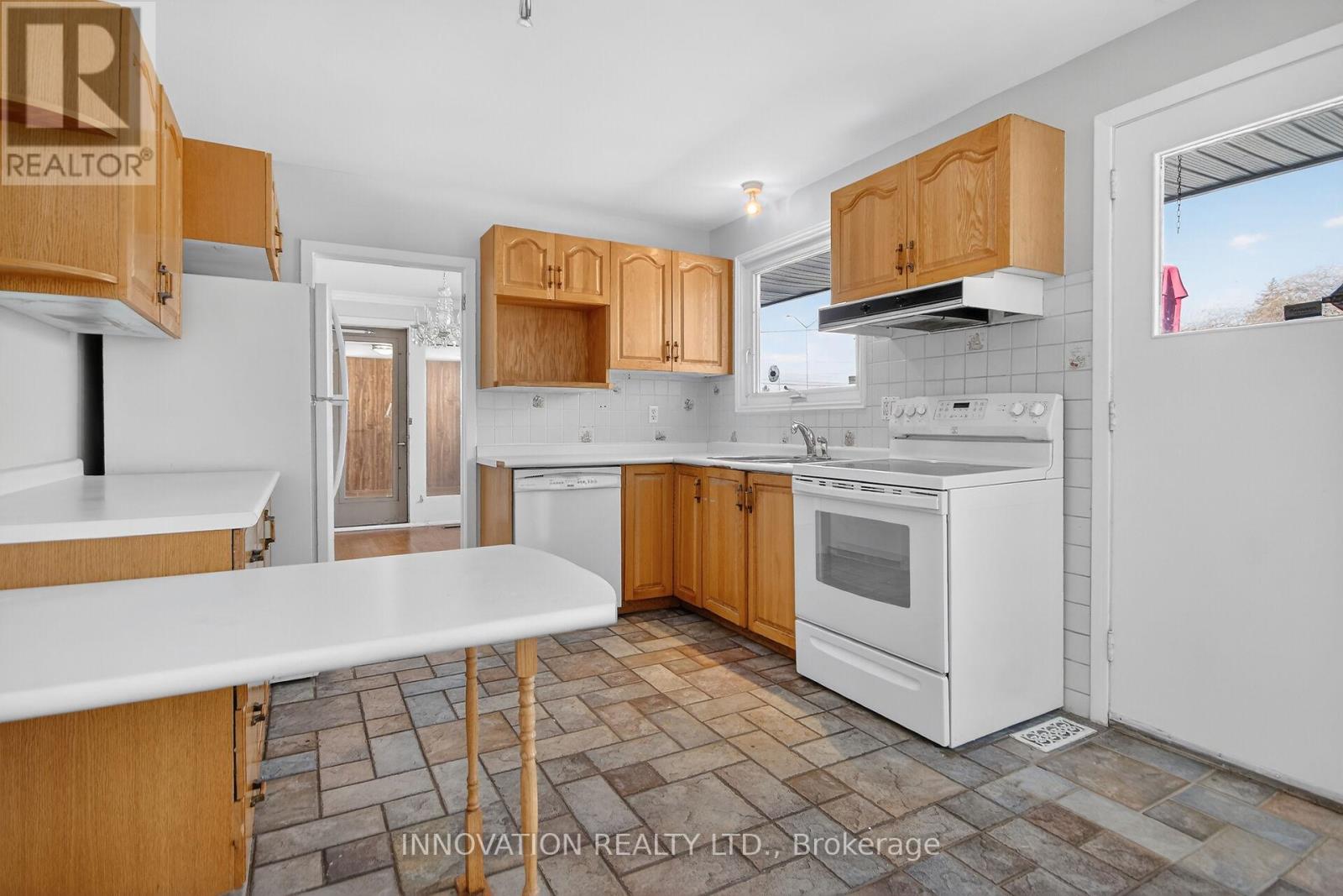 1951 GARFIELD AVENUE - 16