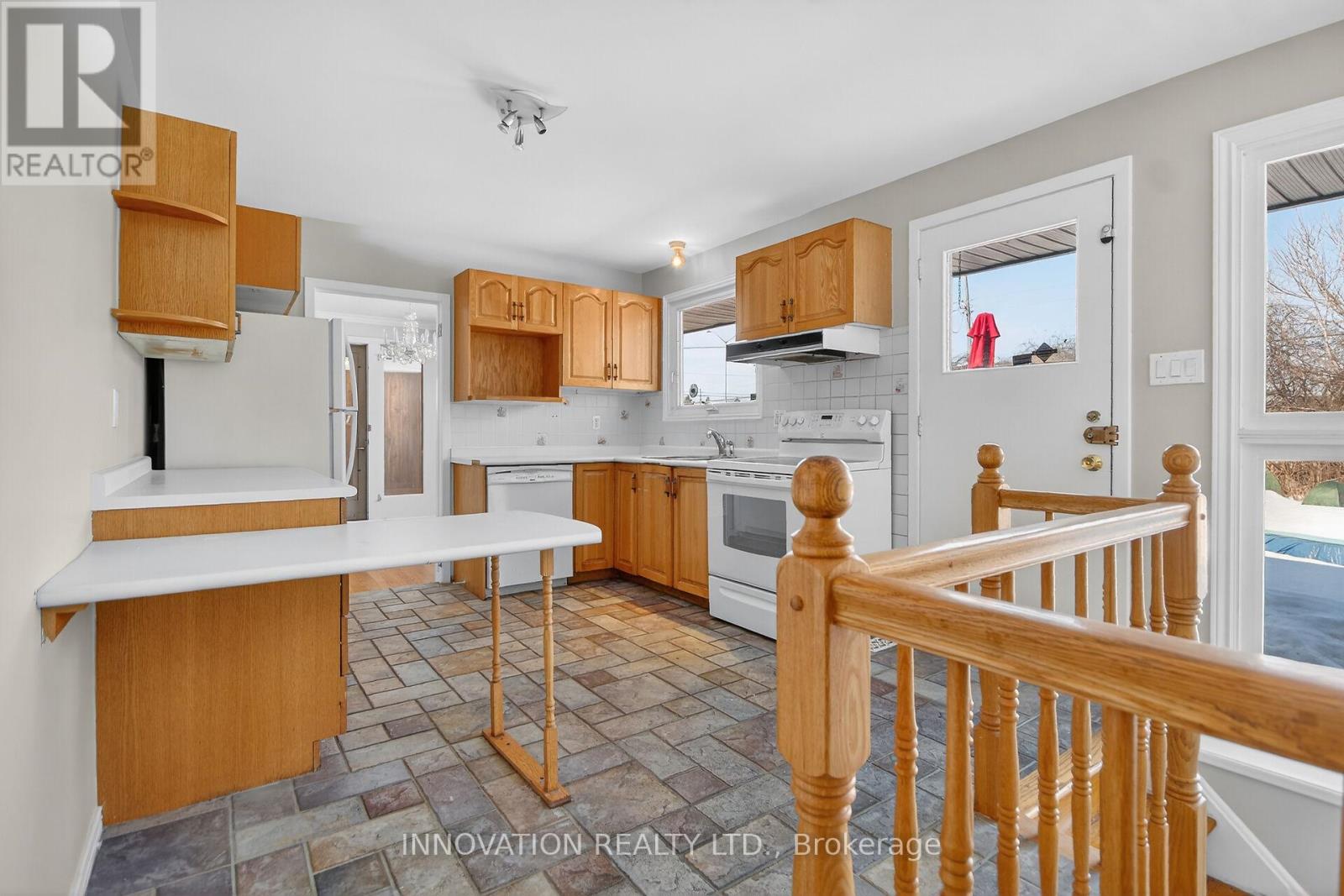 1951 GARFIELD AVENUE - 18
