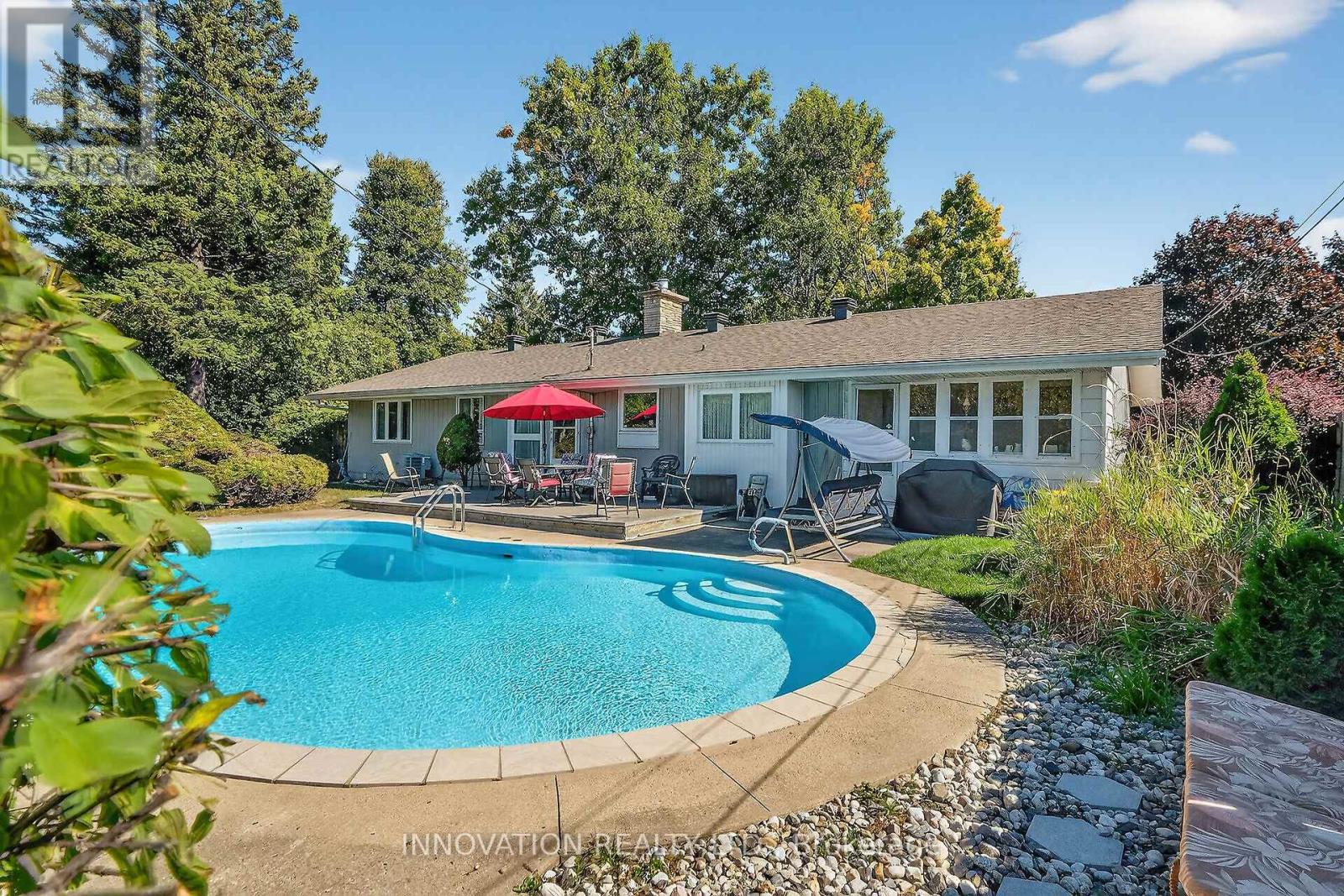 1951 GARFIELD AVENUE - 39