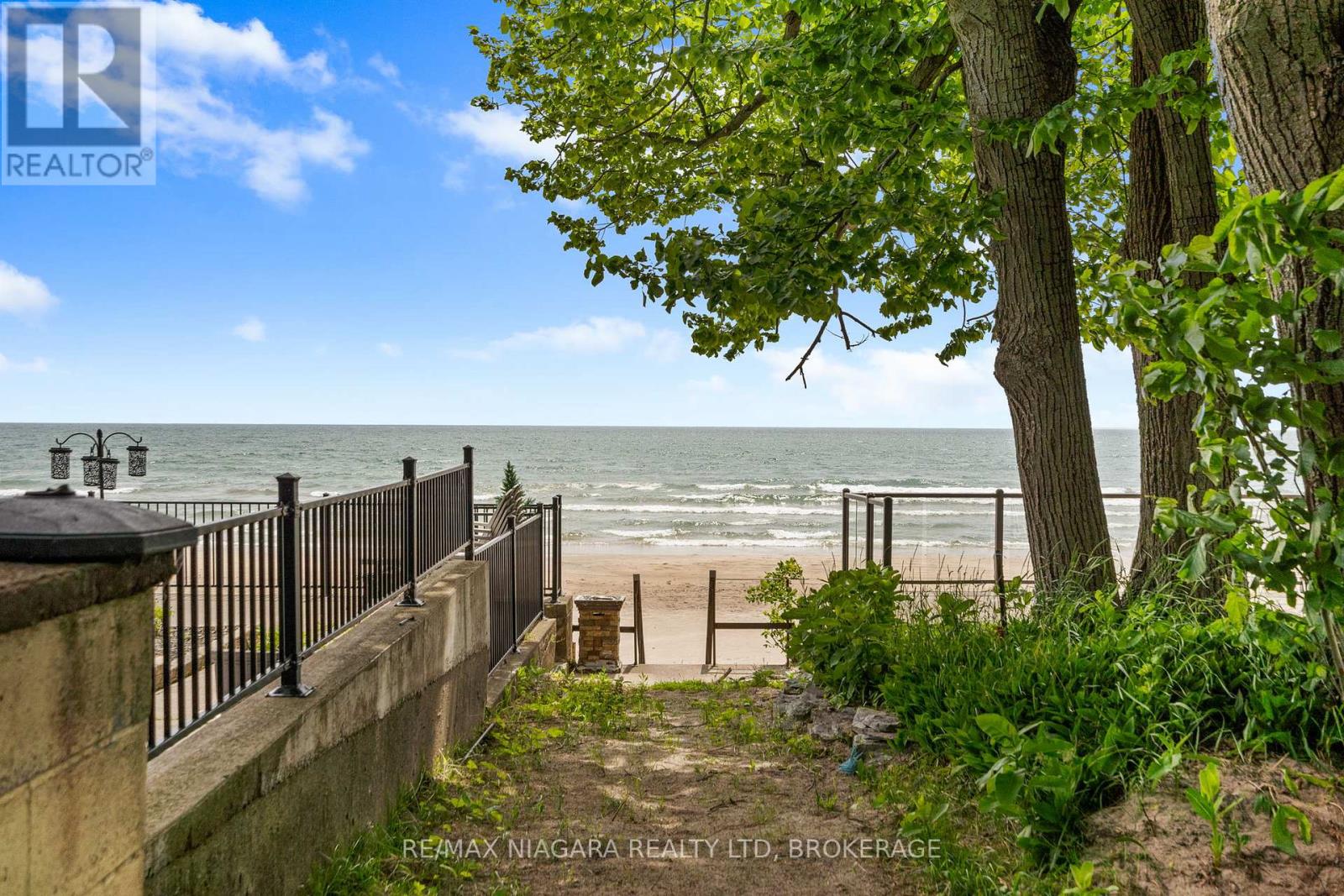 12211 LAKESHORE ROAD - 20