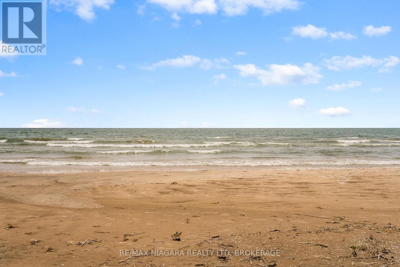 12211 LAKESHORE ROAD - 24