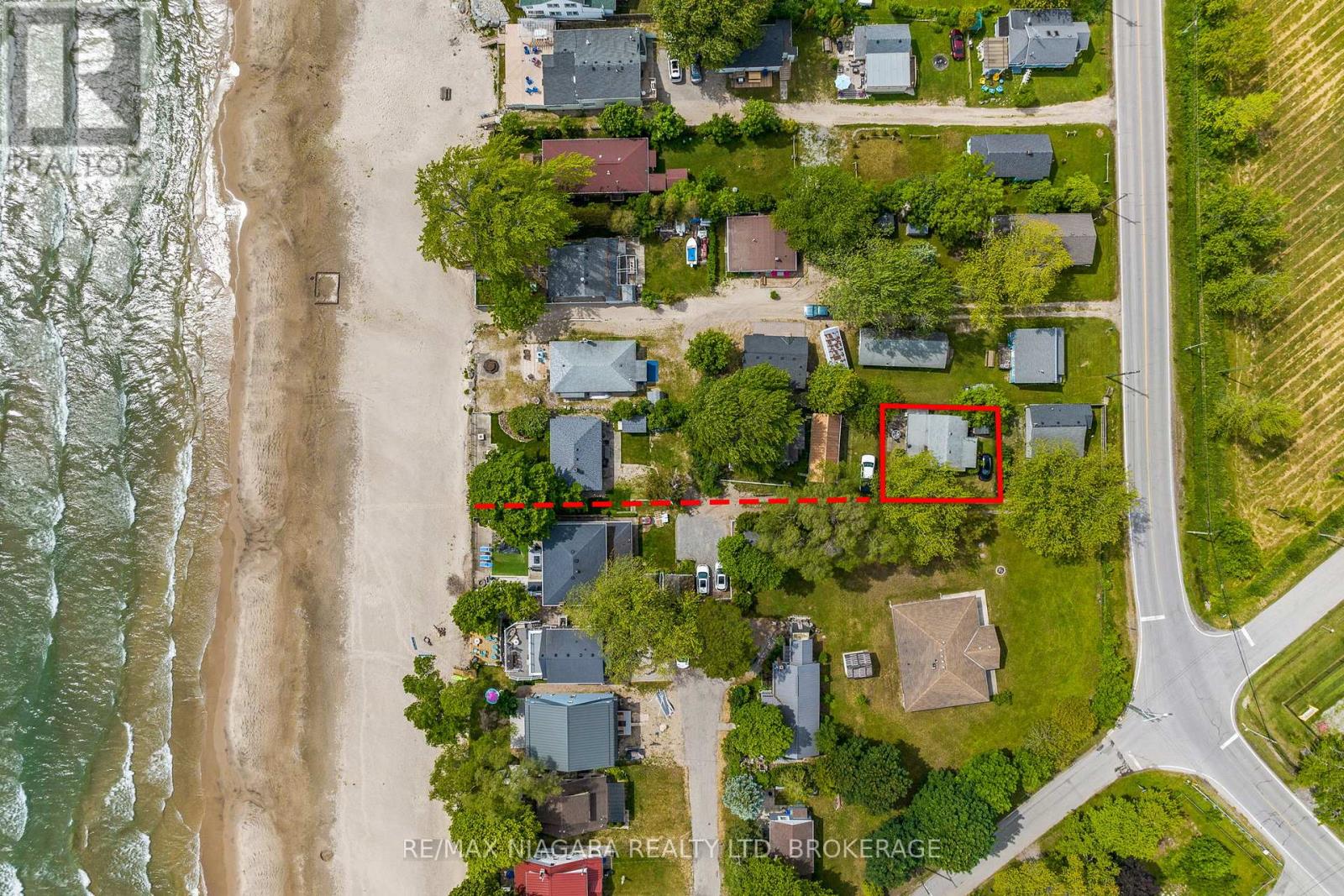 12211 LAKESHORE ROAD - 36