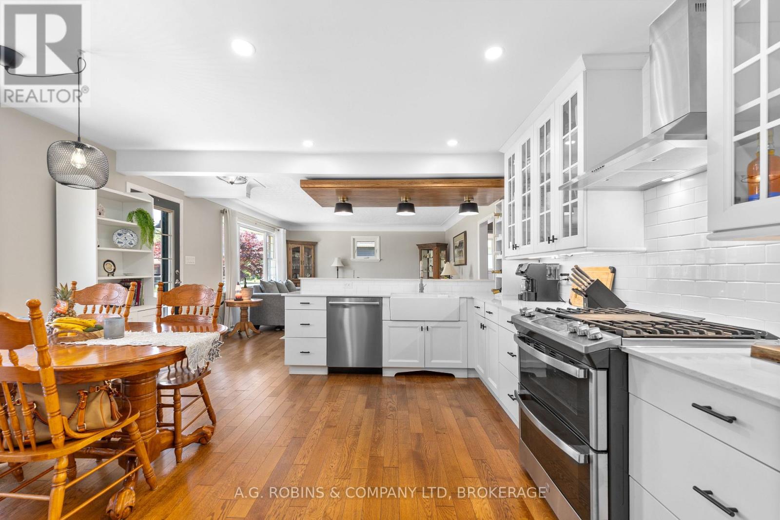 178 ROSEMOUNT AVENUE - Image 12